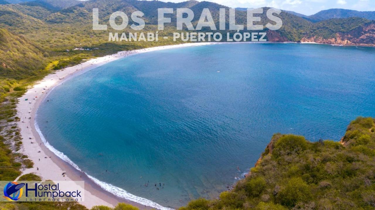 Hostal Humpback Internacional Puerto López エクステリア 写真